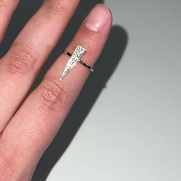 Silver Ring - Picture 2 of 4